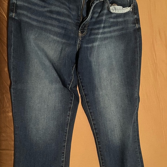 BKE Capri length - Picture 3 of 3